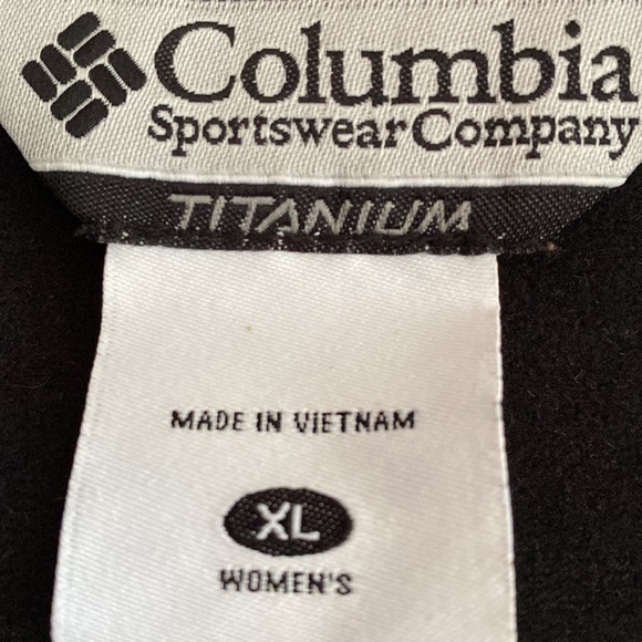 Columbia fall jacket - Picture 3 of 8